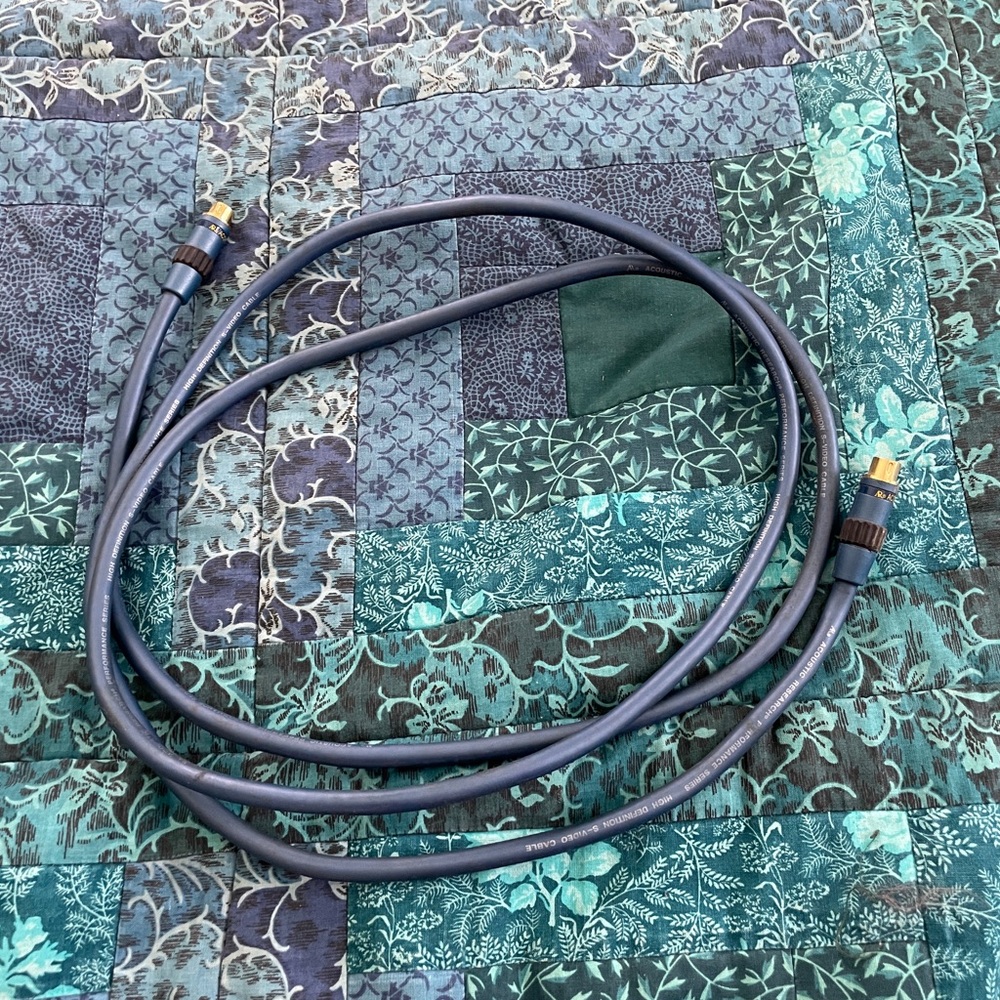 Acoustic Research 6-foot S-Video Cable Performance Series